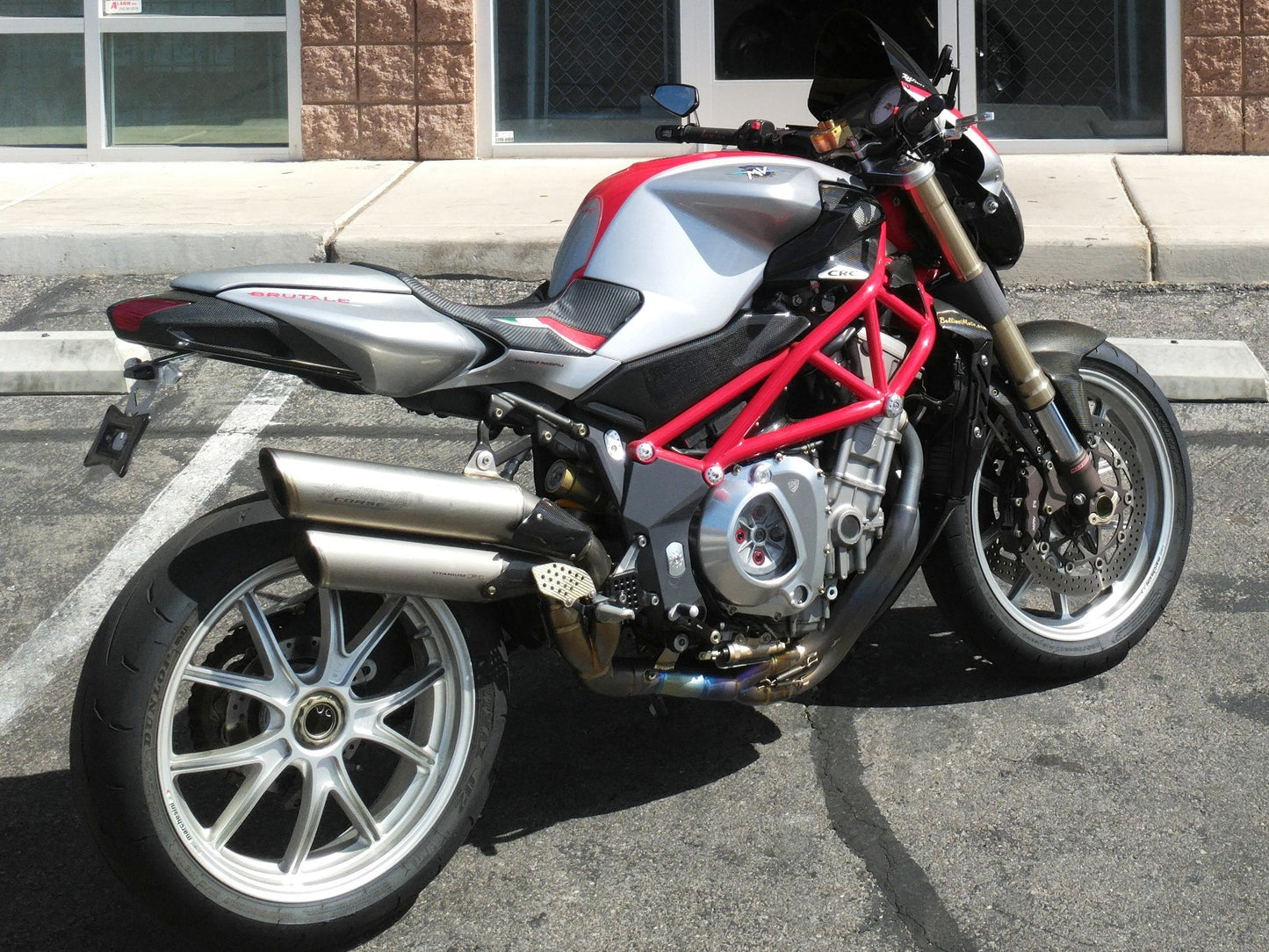 CA302 - CNC RACING MV Agusta Brutale / F4 Oil Bath Clear Clutch Cover – Accessories in the Motoraider Motorcycle Aftermarket Accessories and Parts Online Shop