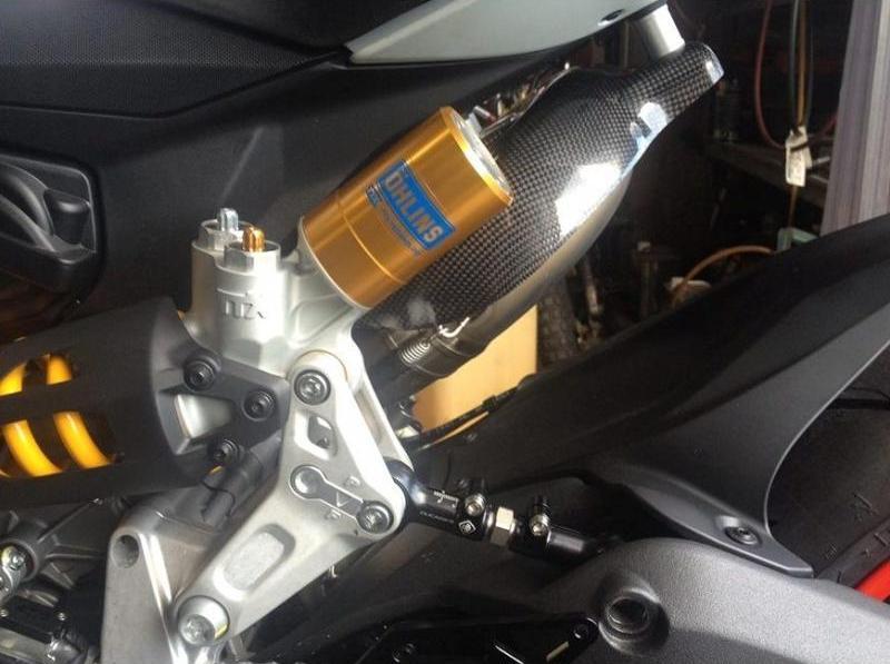 ADR04 - DUCABIKE Ducati Panigale / Streetfighter V2 Adjustable Linkage – Accessories in the Motoraider Motorcycle Aftermarket Accessories and Parts Online Shop