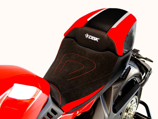 CSDV4C01 - DUCABIKE Ducati Diavel V4 (2023+) Comfort Seat Cover – Accessories in the Motoraider Motorcycle Aftermarket Accessories and Parts Online Shop