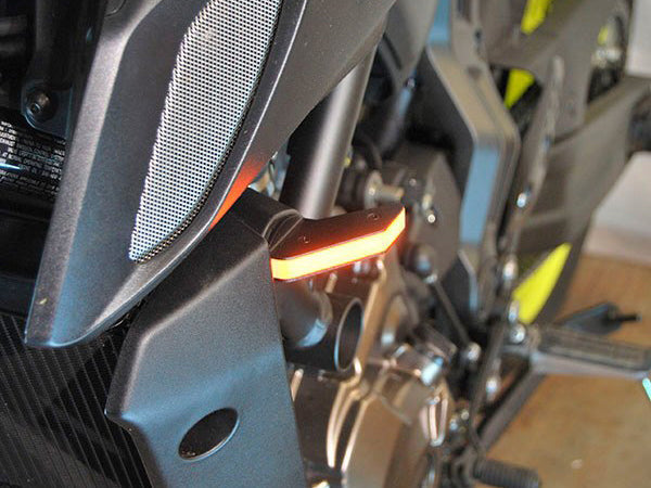 NEW RAGE CYCLES Yamaha MT-07 (18/24) LED Front Turn Signals – Accessories in the 2WheelsHero Motorcycle Aftermarket Accessories and Parts Online Shop