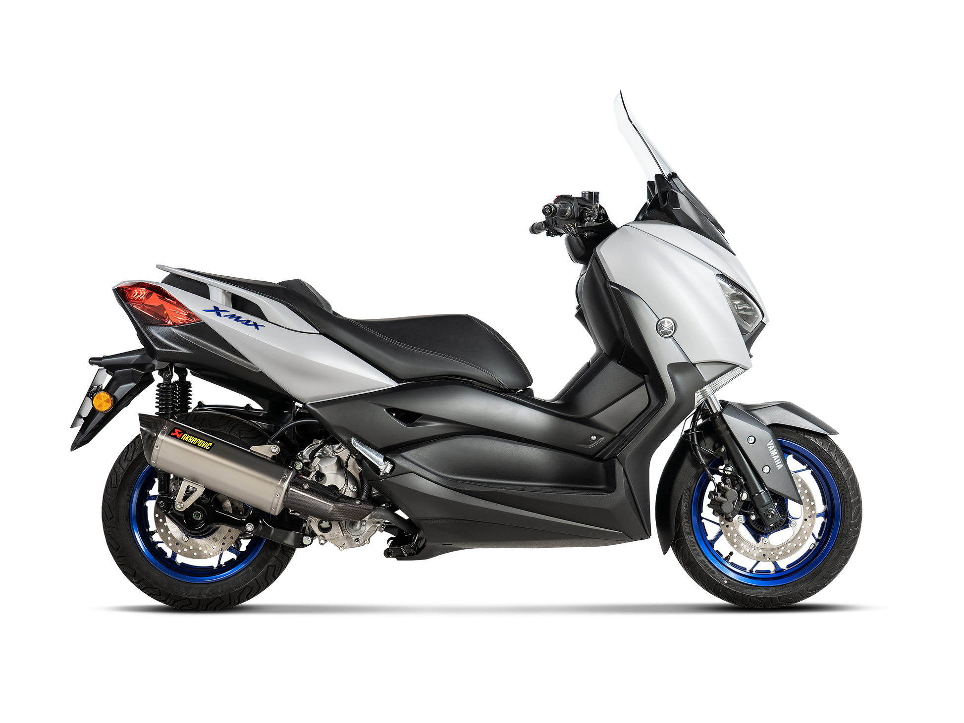 AKRAPOVIC P-HSY3SO2 Yamaha XMAX 300 (2024+) Heat Shield (carbon) – Accessories in the 2WheelsHero Motorcycle Aftermarket Accessories and Parts Online Shop