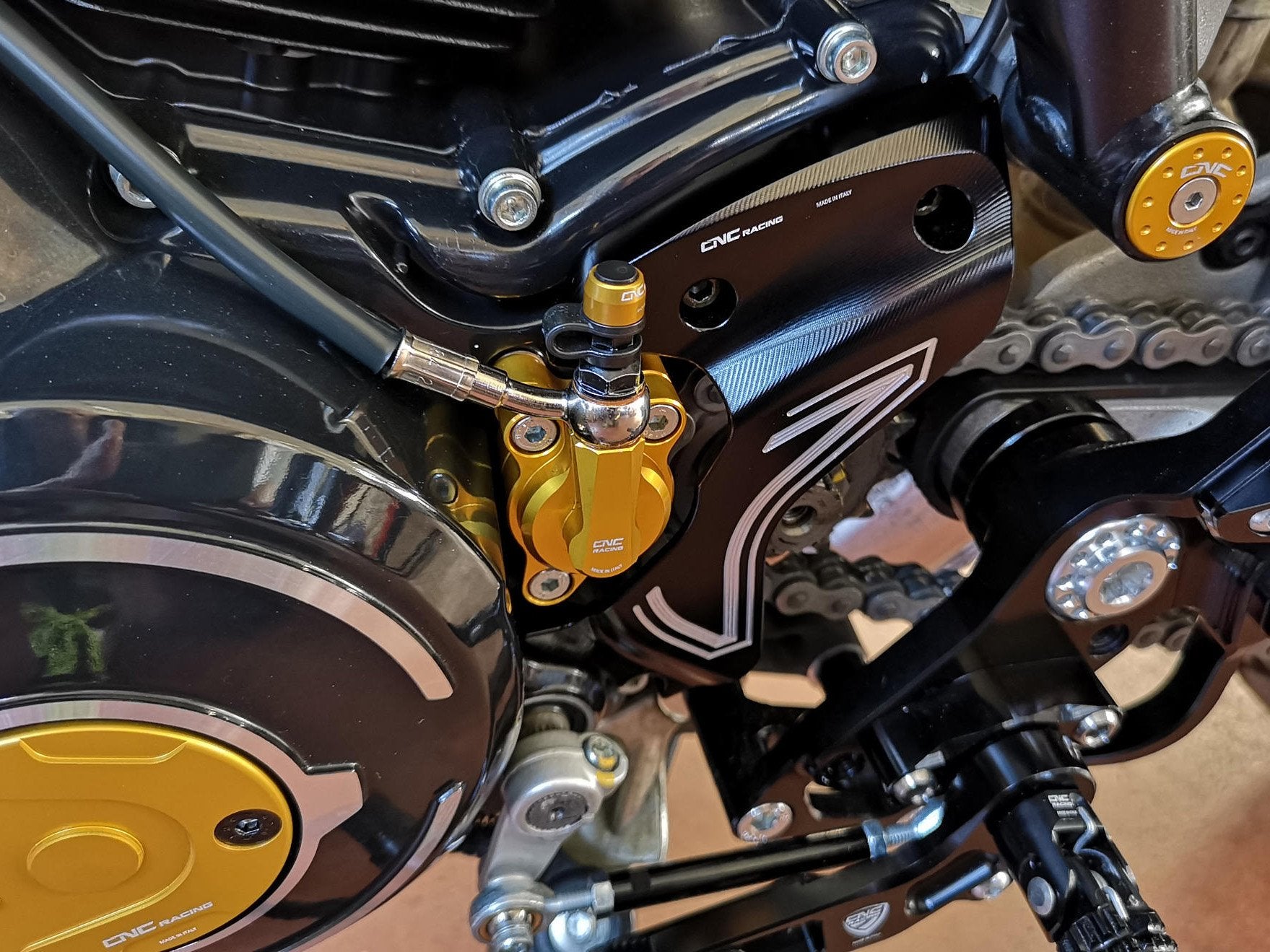 CP174 - CNC RACING Ducati Front Sprocket Cover – Accessories in the Motoraider Motorcycle Aftermarket Accessories and Parts Online Shop