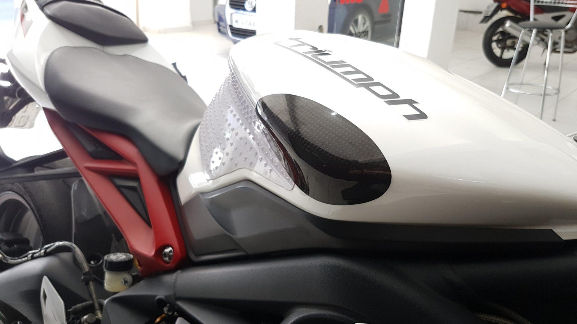 CARBON2RACE Triumph Daytona 675/R (13/17) Carbon Tank Sliders – Accessories in the 2WheelsHero Motorcycle Aftermarket Accessories and Parts Online Shop