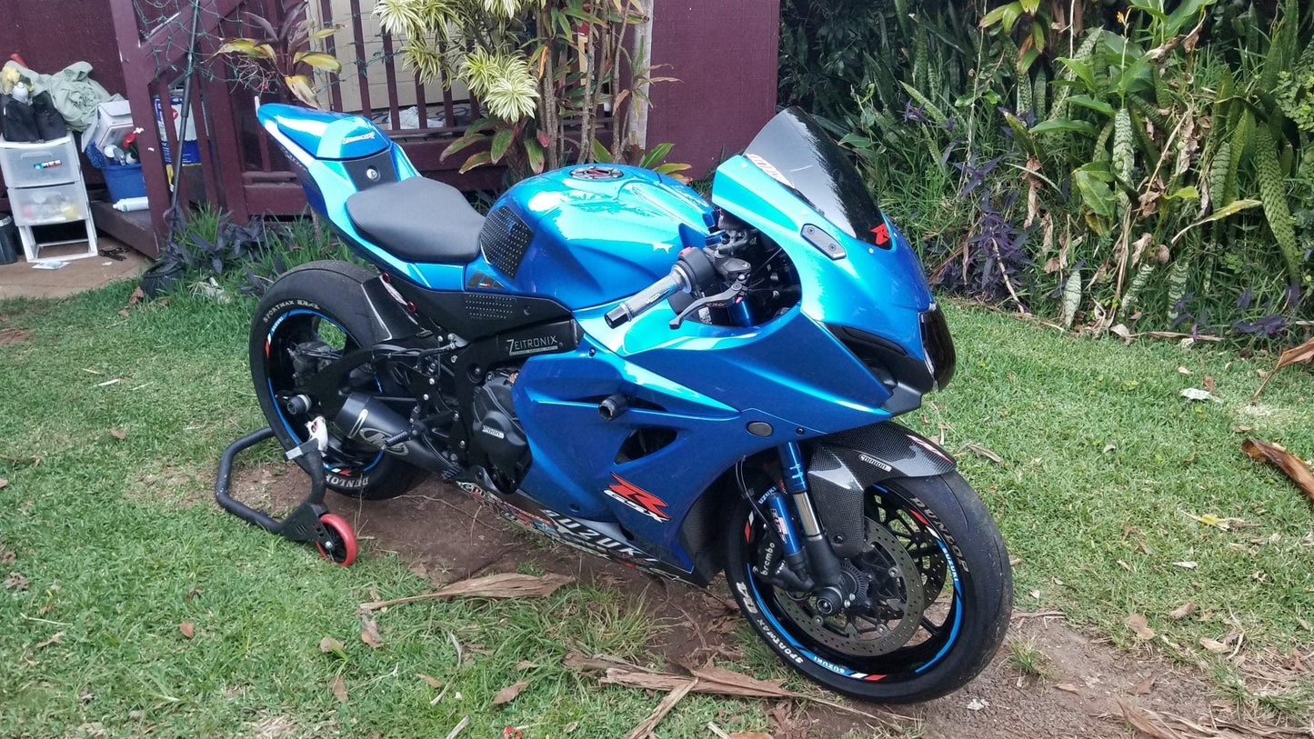 CARBON2RACE Suzuki GSX-R1000 (17/...) Carbon Front Fender – Accessories in the 2WheelsHero Motorcycle Aftermarket Accessories and Parts Online Shop