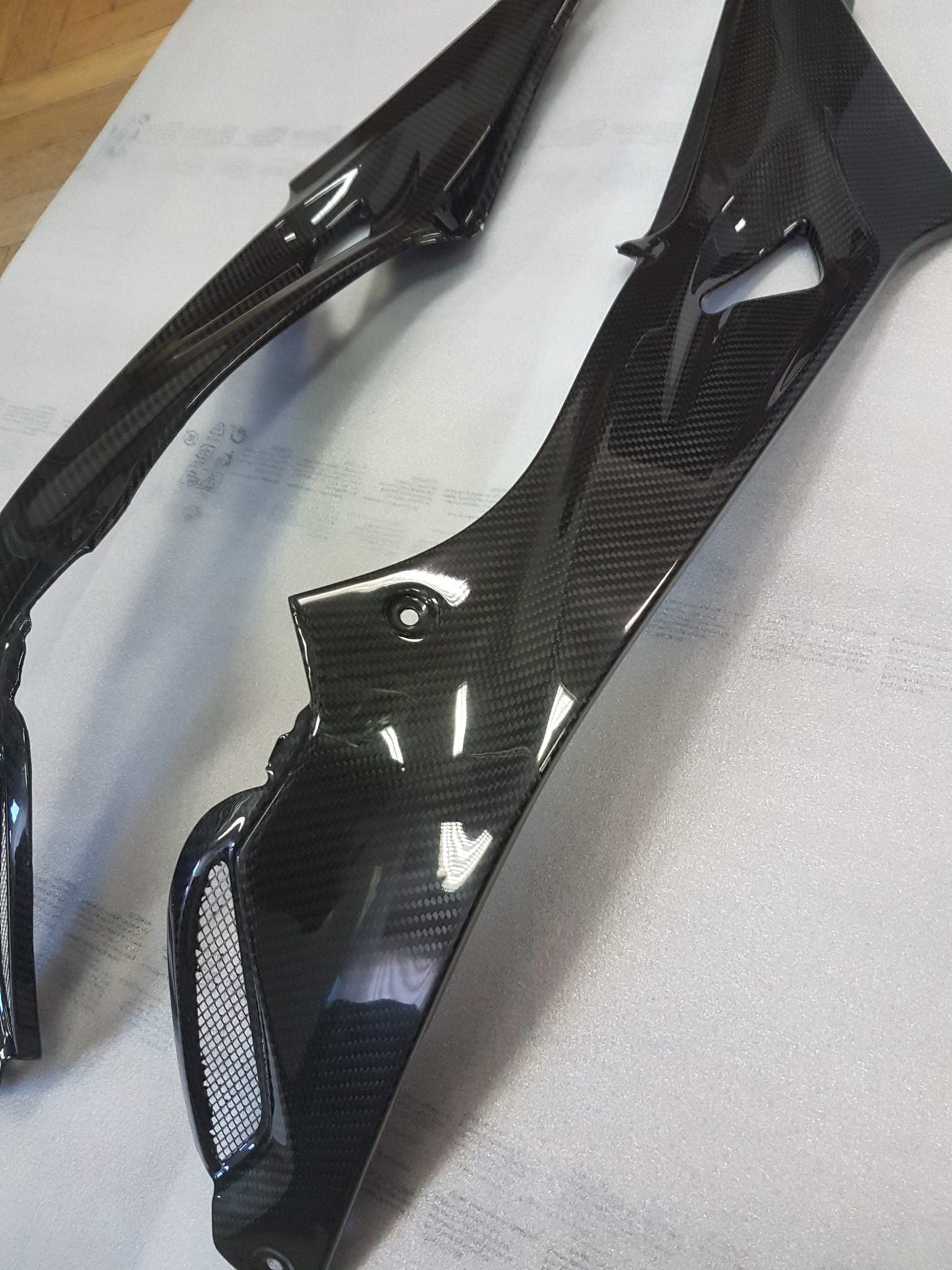 CARBON2RACE BMW S1000RR (15/18) Carbon Side Tank Panels – Accessories in the 2WheelsHero Motorcycle Aftermarket Accessories and Parts Online Shop