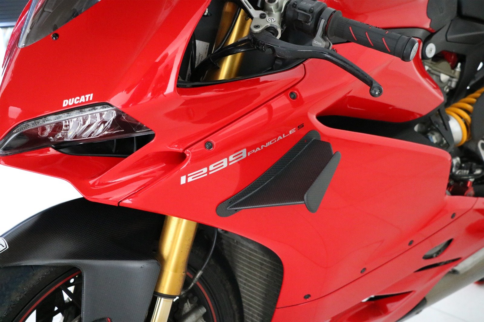 ZW001 - CNC RACING Ducati Panigale (12/19) MotoGP Carbon Aerodynamic Winglets – Accessories in the Motoraider Motorcycle Aftermarket Accessories and Parts Online Shop