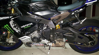 CARBON2RACE Yamaha YZF-R1 (15/...) Carbon Frame Covers – Accessories in the 2WheelsHero Motorcycle Aftermarket Accessories and Parts Online Shop