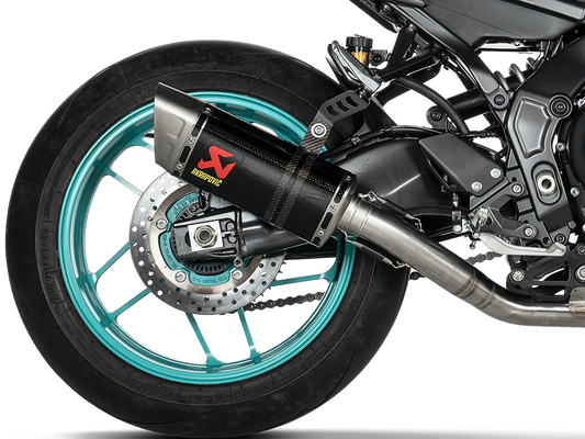 AKRAPOVIC S-Y9R18-APC Yamaha MT-09 / FZ-09 (2025+) Exhaust System "Racing Line" (carbon) – Accessories in the 2WheelsHero Motorcycle Aftermarket Accessories and Parts Online Shop
