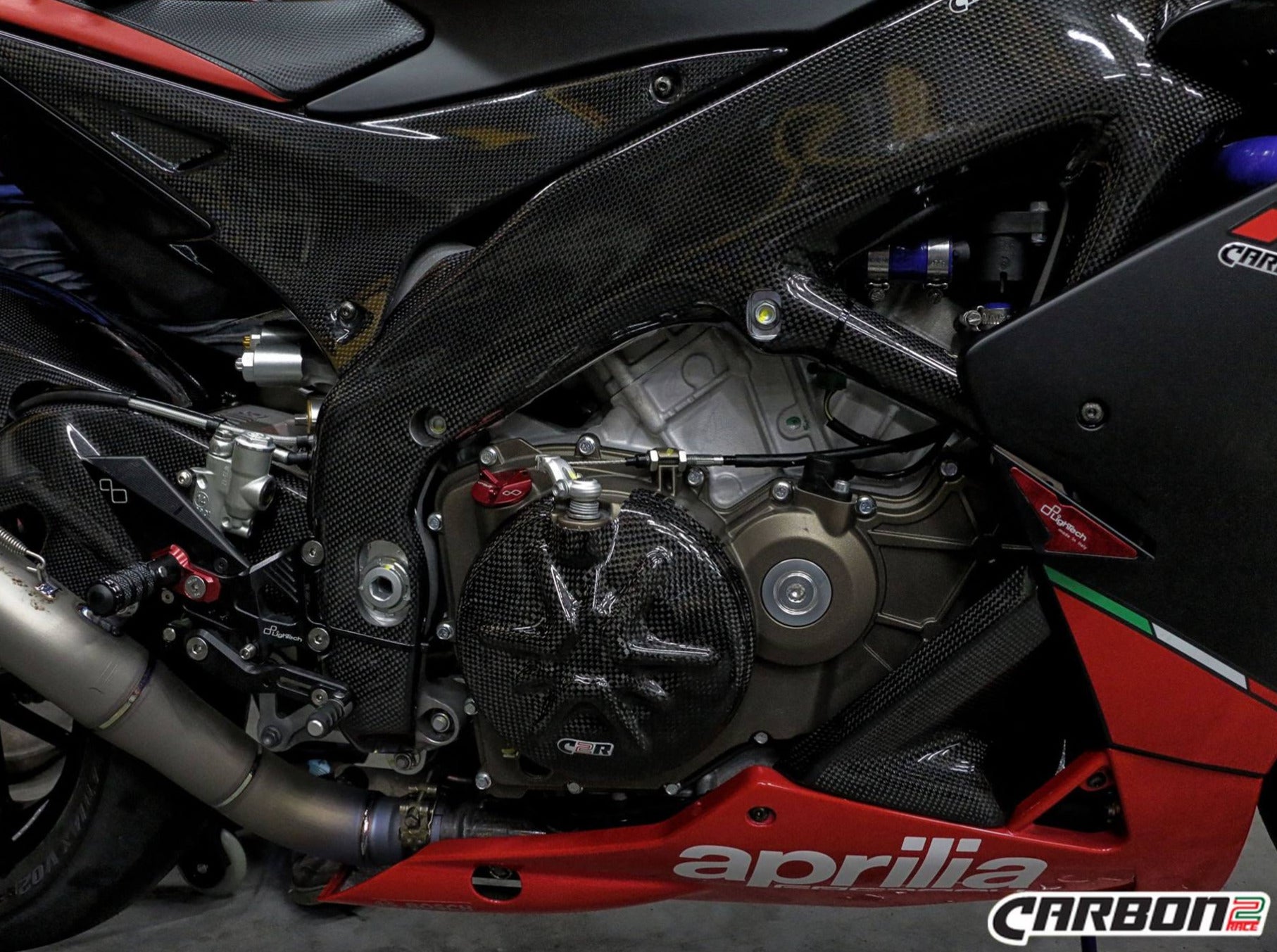 CARBON2RACE Aprilia RSV4 (09/20) Carbon Frame Covers – Accessories in the 2WheelsHero Motorcycle Aftermarket Accessories and Parts Online Shop