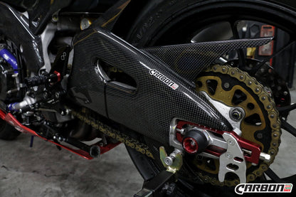 CARBON2RACE Aprilia Tuono V4 (11/20) Carbon Lower Chain Cover – Accessories in the 2WheelsHero Motorcycle Aftermarket Accessories and Parts Online Shop