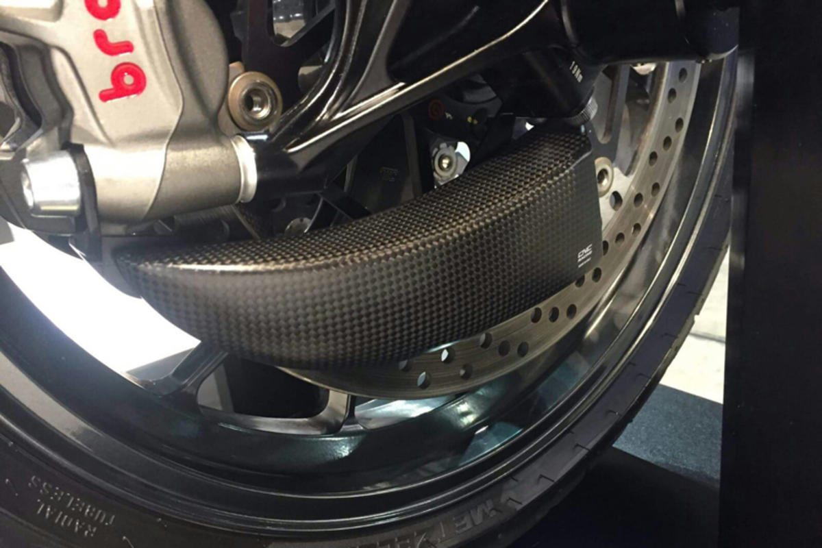 ZA701 - CNC RACING Ducati Diavel 1200 Carbon Front Brake Cooling System "GP Ducts" – Accessories in the Motoraider Motorcycle Aftermarket Accessories and Parts Online Shop