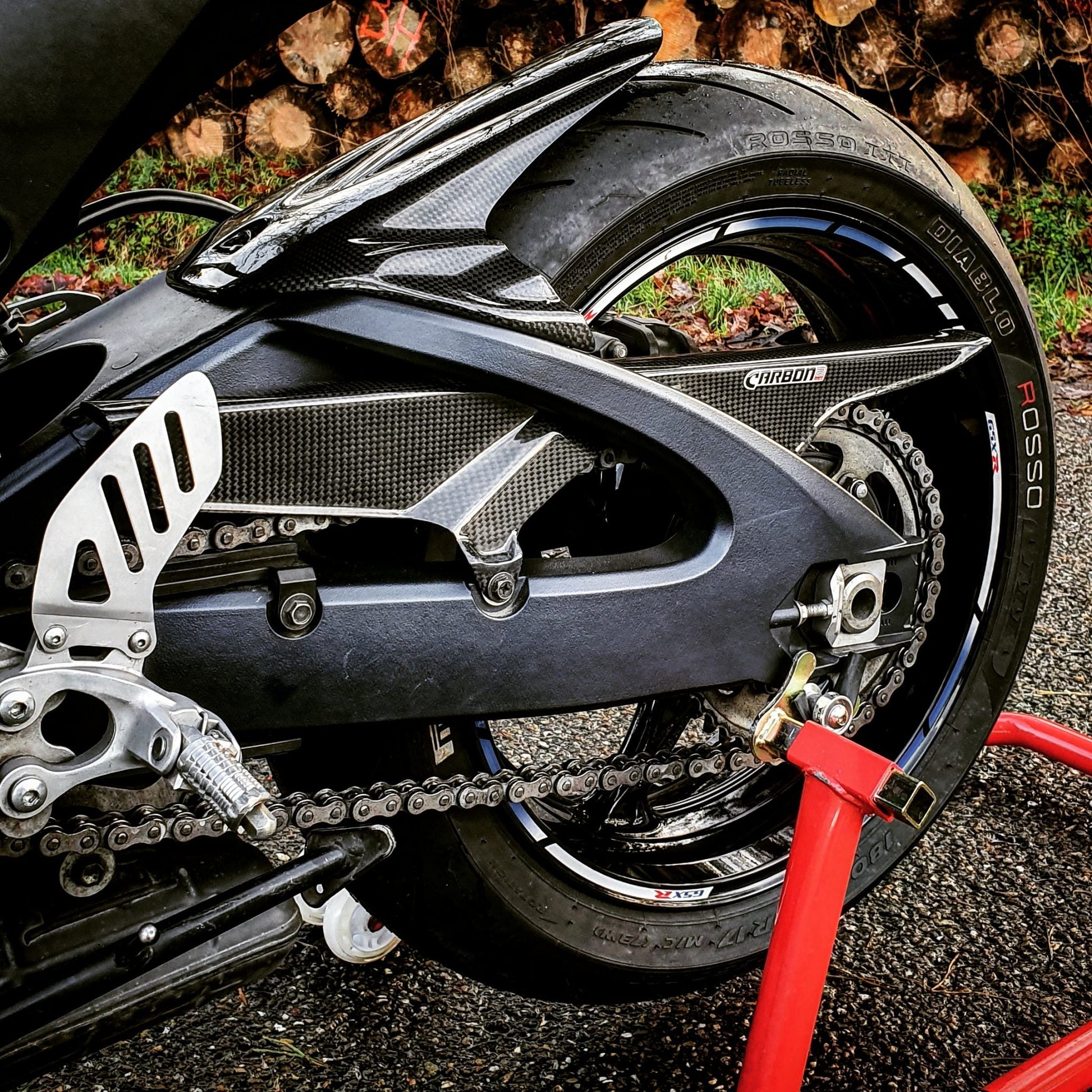 CARBON2RACE Suzuki GSX-R600/750 (11/18) Carbon Rear Hugger – Accessories in the 2WheelsHero Motorcycle Aftermarket Accessories and Parts Online Shop
