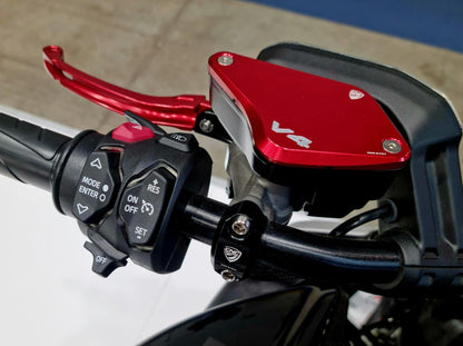 KT560 - CNC RACING Ducati Diavel V4 (2023+) Front Brake & Clutch Fluid Tank Caps (Touch bi-color) – Accessories in the Motoraider Motorcycle Aftermarket Accessories and Parts Online Shop