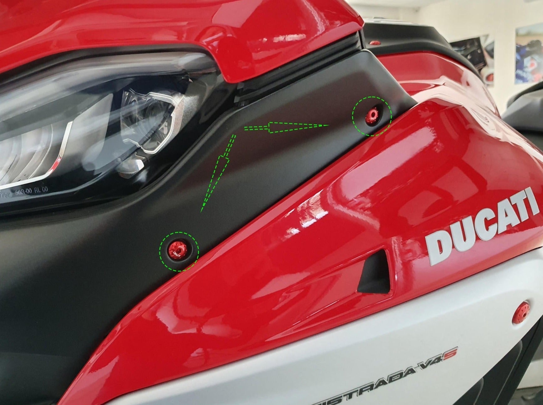 KV336 - CNC RACING Ducati Multistrada V4 Pikes Peak (2022+) Air Conveyor Cover Screws – Accessories in the Motoraider Motorcycle Aftermarket Accessories and Parts Online Shop