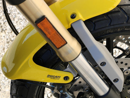 KV442 - CNC RACING Ducati Scrambler 1100 (2018+) Front Mudguard Screws – Accessories in the Motoraider Motorcycle Aftermarket Accessories and Parts Online Shop