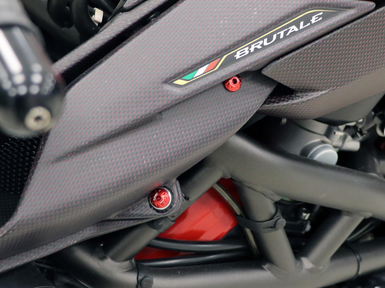 KV461 - CNC RACING MV Agusta Brutale 1000 RR Airbox Intake Screws – Accessories in the Motoraider Motorcycle Aftermarket Accessories and Parts Online Shop