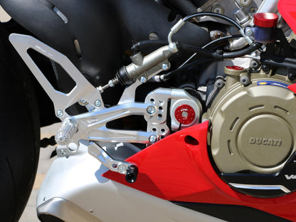 PE406 - CNC RACING Ducati Panigale V4 (2018+) Adjustable Rearset "RPS" – Accessories in the Motoraider Motorcycle Aftermarket Accessories and Parts Online Shop