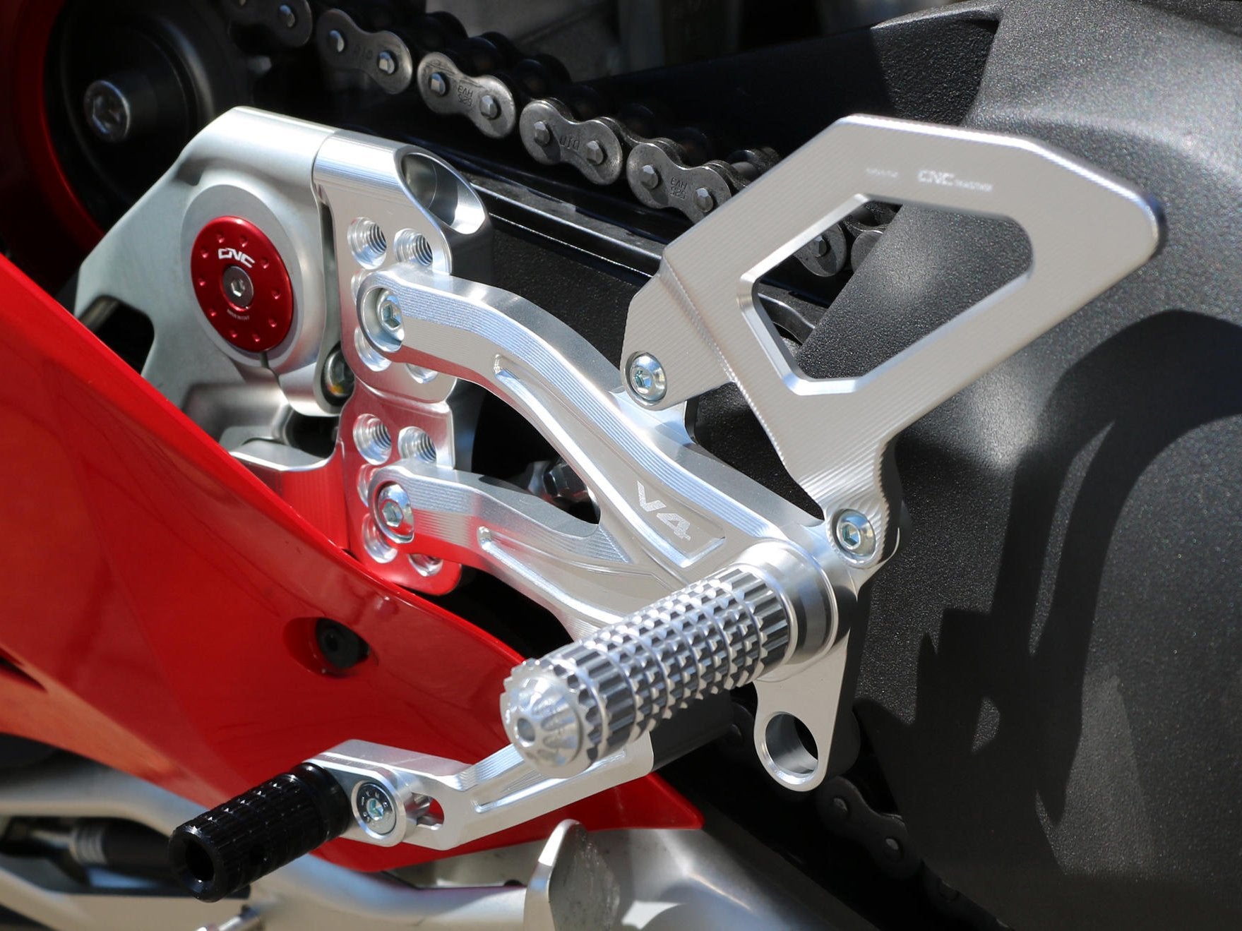 PE406 - CNC RACING Ducati Panigale V4 (2018+) Adjustable Rearset "RPS" – Accessories in the Motoraider Motorcycle Aftermarket Accessories and Parts Online Shop