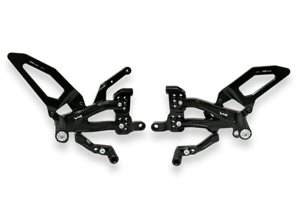 PE407 - CNC RACING Ducati Panigale V4 (18/24) Adjustable Rearset "Easy" – Accessories in the Motoraider Motorcycle Aftermarket Accessories and Parts Online Shop