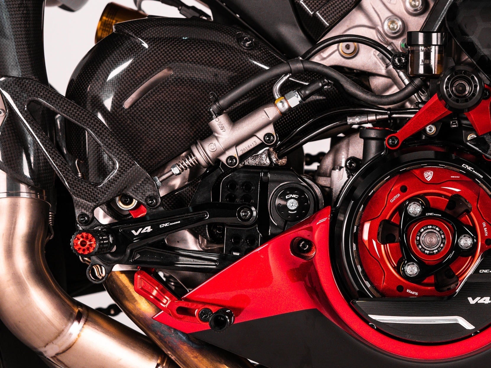 PE408 - CNC RACING Ducati Panigale V4 (18/24) Adjustable Rearset "RPS Carbon" – Accessories in the Motoraider Motorcycle Aftermarket Accessories and Parts Online Shop