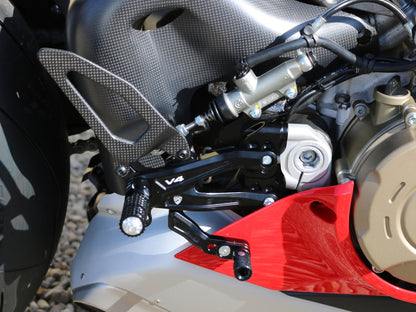PE408 - CNC RACING Ducati Panigale V4 (18/24) Adjustable Rearset "RPS Carbon" – Accessories in the Motoraider Motorcycle Aftermarket Accessories and Parts Online Shop