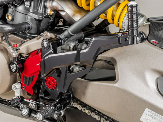 PE440 - CNC RACING Ducati Monster 1200/821 Adjustable Rearset (Sport) – Accessories in the Motoraider Motorcycle Aftermarket Accessories and Parts Online Shop
