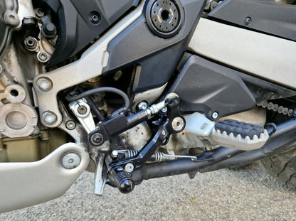 PEC06 - CNC RACING Ducati Multistrada V4 / V4S / Pikes Peak (2021+) Gear Lever "Slide" – Accessories in the Motoraider Motorcycle Aftermarket Accessories and Parts Online Shop