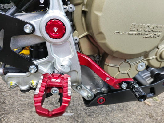 PEC08 - CNC RACING Ducati Hypermotard 698 Mono (2024+) Rear Brake Lever "Slide" – Accessories in the Motoraider Motorcycle Aftermarket Accessories and Parts Online Shop