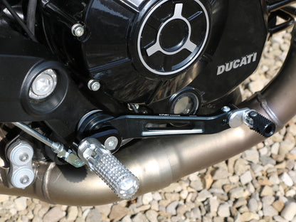 PER01 - CNC RACING Ducati Scrambler / Monster 797 Pilot Eccentric Footpegs Adjustable Supports Kit – Accessories in the Motoraider Motorcycle Aftermarket Accessories and Parts Online Shop