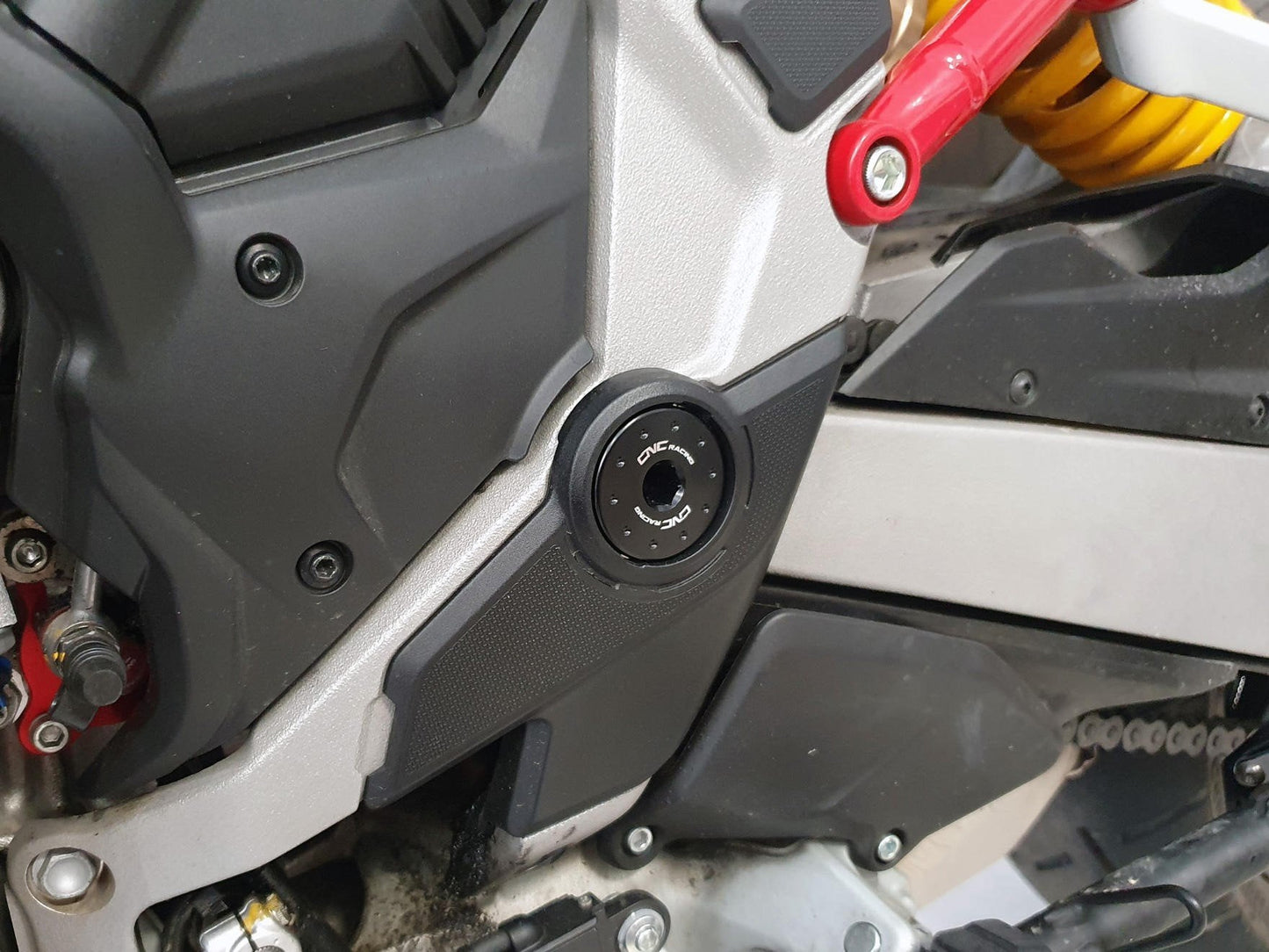 PEV05 - CNC RACING Ducati Diavel V4 / Multistrada V4 (2021+) OEM Rearset Central Bolts – Accessories in the Motoraider Motorcycle Aftermarket Accessories and Parts Online Shop