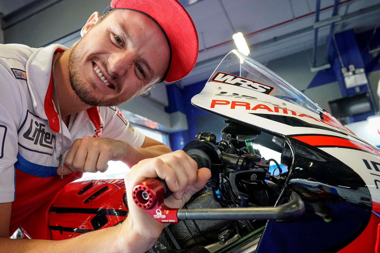 PL100PR - CNC RACING Aprilia RSV / Tuono Racing Brake Lever Guard (Pramac edition; including adapter) – Accessories in the Motoraider Motorcycle Aftermarket Accessories and Parts Online Shop