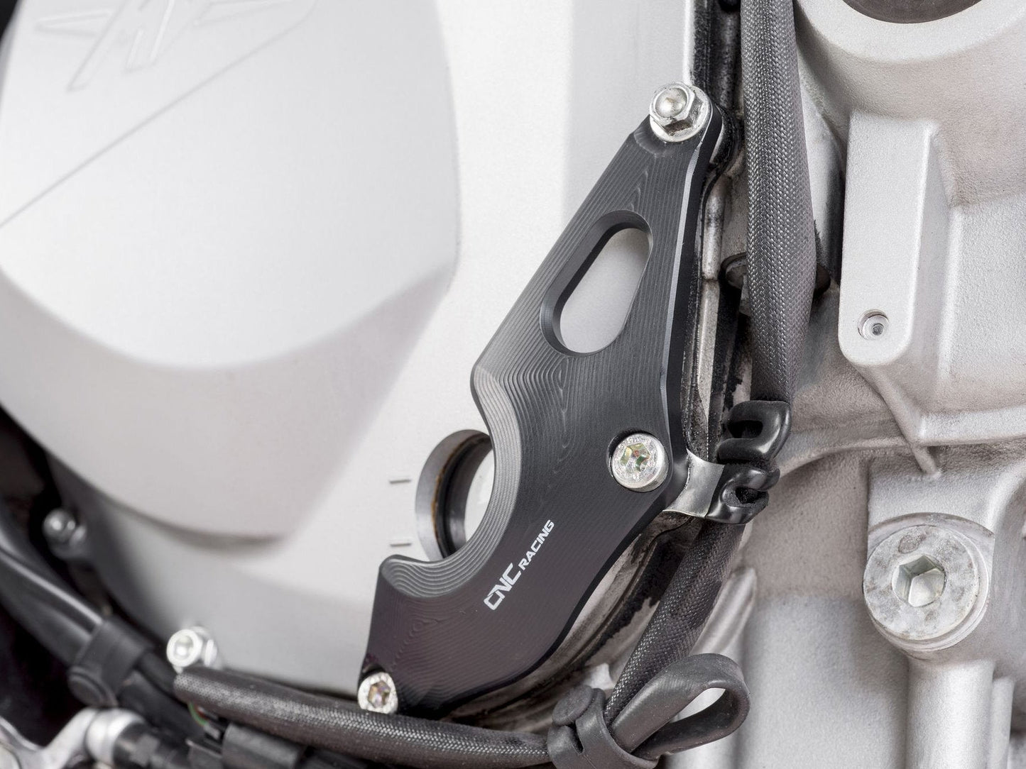 PR309 - CNC RACING MV Agusta F4 1000 Clutch Cover Slider "RPS" (right side) – Accessories in the Motoraider Motorcycle Aftermarket Accessories and Parts Online Shop