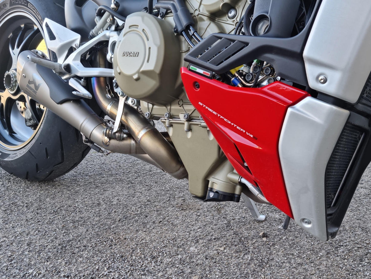 PR320 - CNC RACING Ducati Panigale V4 / Streetfighter V4 (18/24) Sump / Oil Pan Guard – Accessories in the Motoraider Motorcycle Aftermarket Accessories and Parts Online Shop