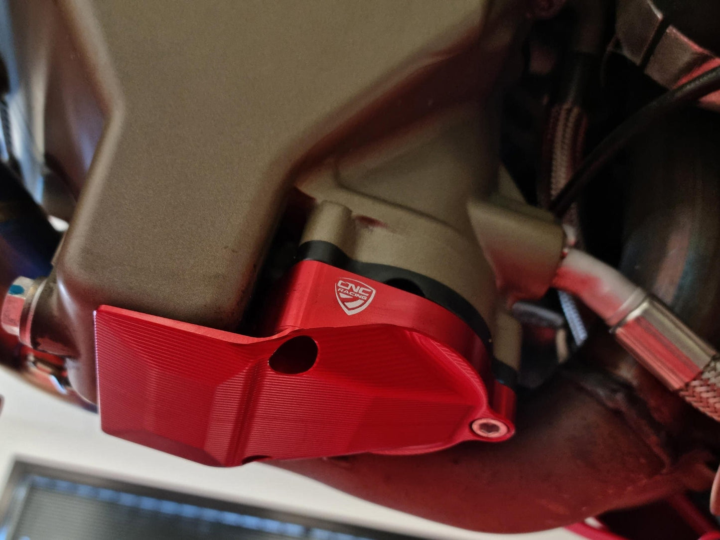 PR320 - CNC RACING Ducati Panigale V4 / Streetfighter V4 (18/24) Sump / Oil Pan Guard – Accessories in the Motoraider Motorcycle Aftermarket Accessories and Parts Online Shop