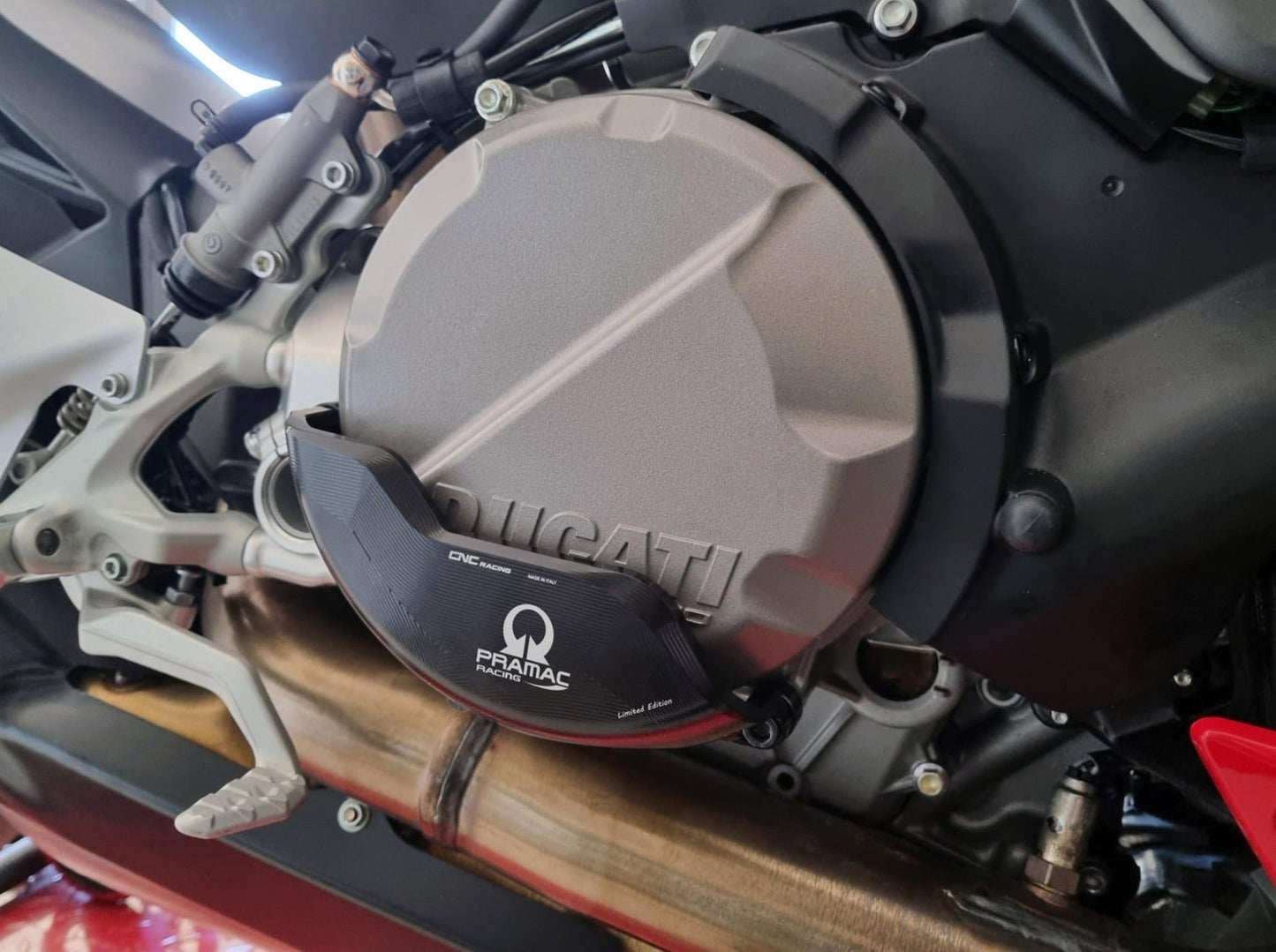 PR322PR - CNC RACING Ducati Streetfighter V2 (2022+) Clutch Cover Protector (Pramac edition) – Accessories in the Motoraider Motorcycle Aftermarket Accessories and Parts Online Shop