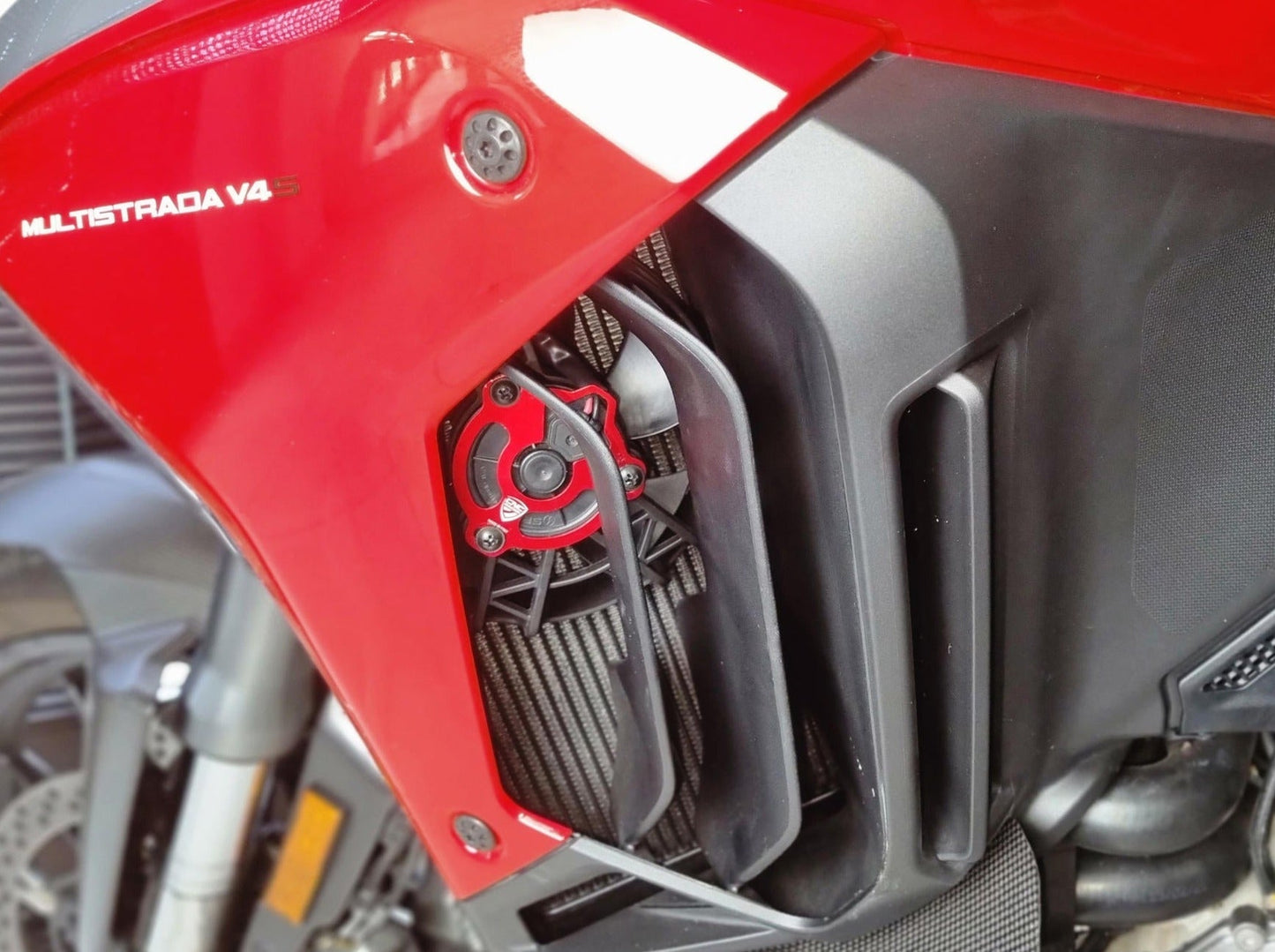 PR501 - CNC RACING Ducati Multistrada V4 (2021+) Radiator Fan Protectors Kit – Accessories in the Motoraider Motorcycle Aftermarket Accessories and Parts Online Shop