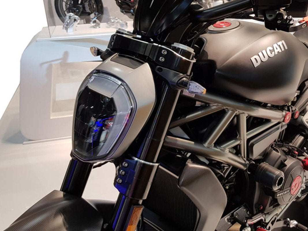 PST10S - CNC RACING Ducati XDiavel Triple Clamps Top Yoke – Accessories in the Motoraider Motorcycle Aftermarket Accessories and Parts Online Shop