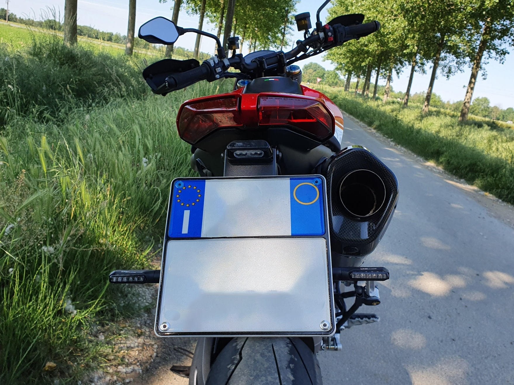 PT151 - CNC RACING Ducati Hypermotard 950 Adjustable LED License Plate – Accessories in the Motoraider Motorcycle Aftermarket Accessories and Parts Online Shop