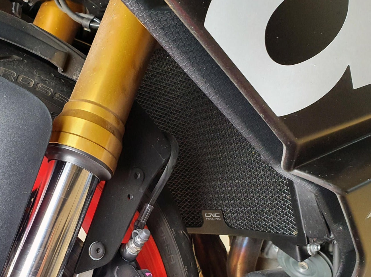 RA068 - CNC RACING Aprilia RS 660 / Tuono (2020+) Radiator Guard – Accessories in the Motoraider Motorcycle Aftermarket Accessories and Parts Online Shop