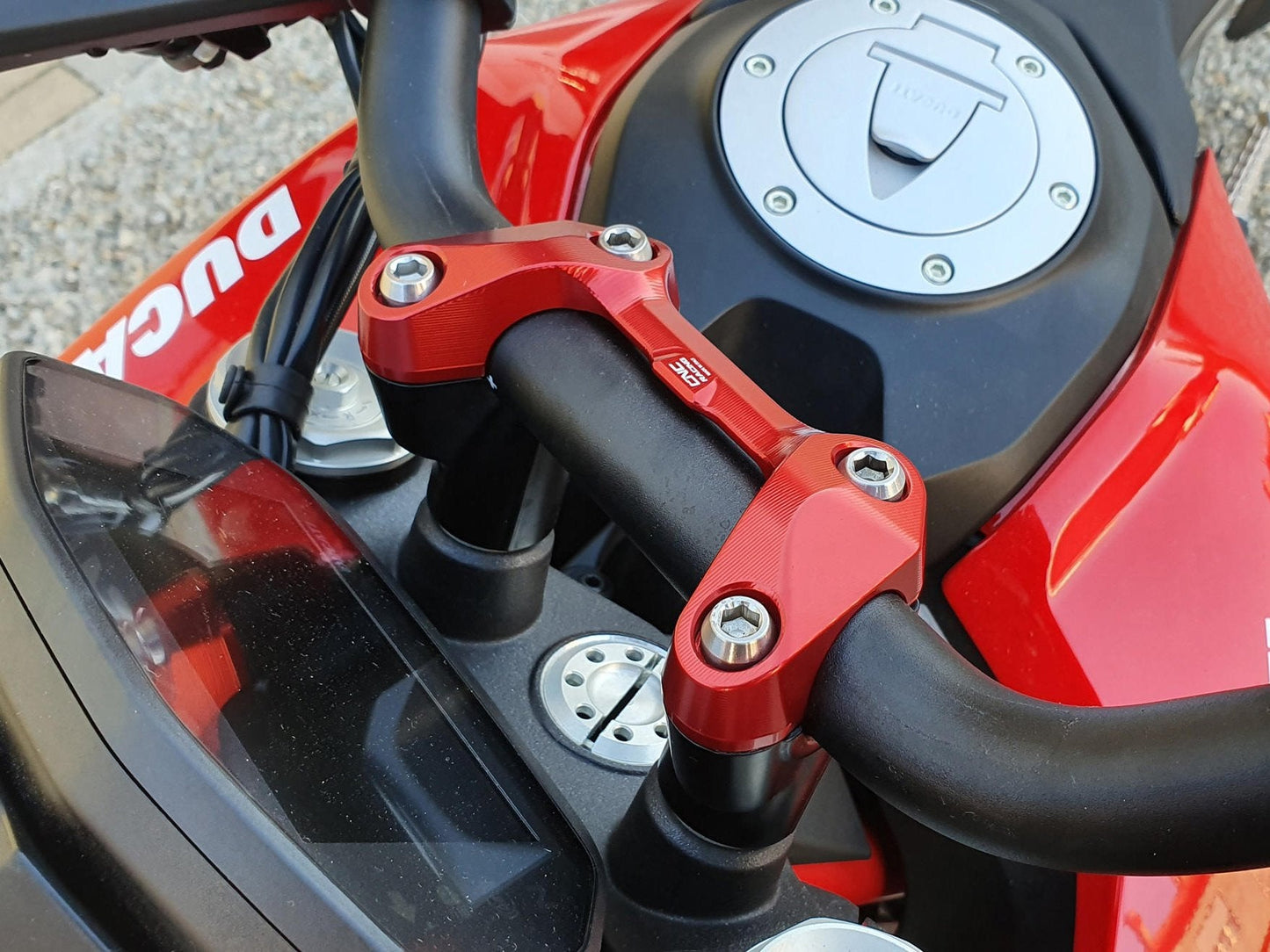 RM254 - CNC RACING Ducati Hypermotard 950 Handlebar Top Clamp – Accessories in the Motoraider Motorcycle Aftermarket Accessories and Parts Online Shop