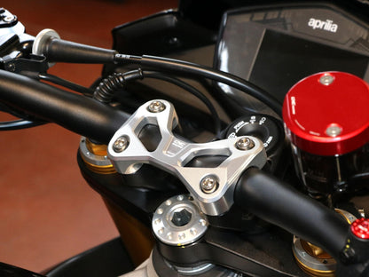 RM256 - CNC RACING Aprilia Tuono V4 / 660 Handlebar Top Clamp – Accessories in the Motoraider Motorcycle Aftermarket Accessories and Parts Online Shop