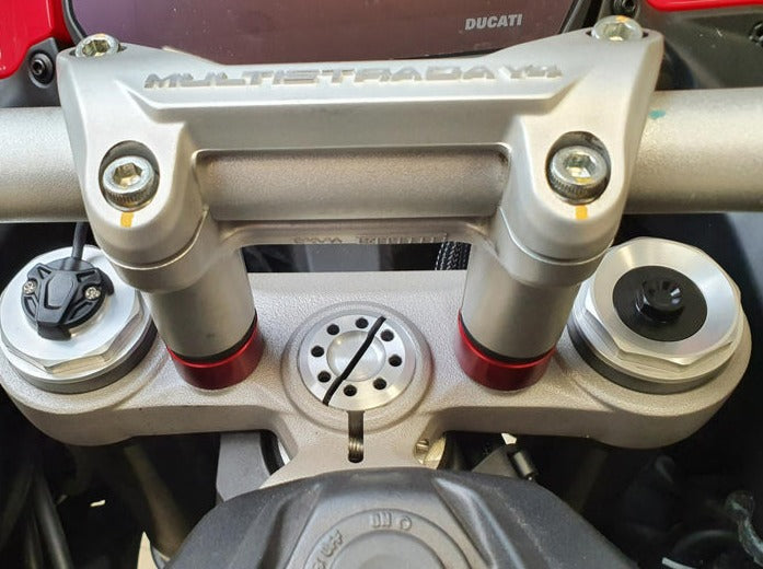 RM260 - CNC RACING Ducati Multistrada V4 (2021+) Handlebar Riser Spacers (H 20mm) – Accessories in the Motoraider Motorcycle Aftermarket Accessories and Parts Online Shop