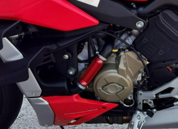 DC02 - PERFORMANCE TECHNOLOGY Ducati Panigale V4 / Streetfighter (18/24) Line Cooler Kit – Accessories in the Motoraider Motorcycle Aftermarket Accessories and Parts Online Shop