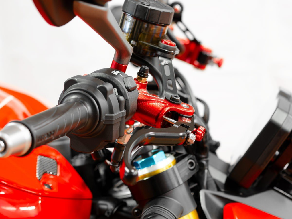 HPB - PERFORMANCE TECHNOLOGY Universal Brake Radial Master Cylinder "3D-Tech" – Accessories in the Motoraider Motorcycle Aftermarket Accessories and Parts Online Shop