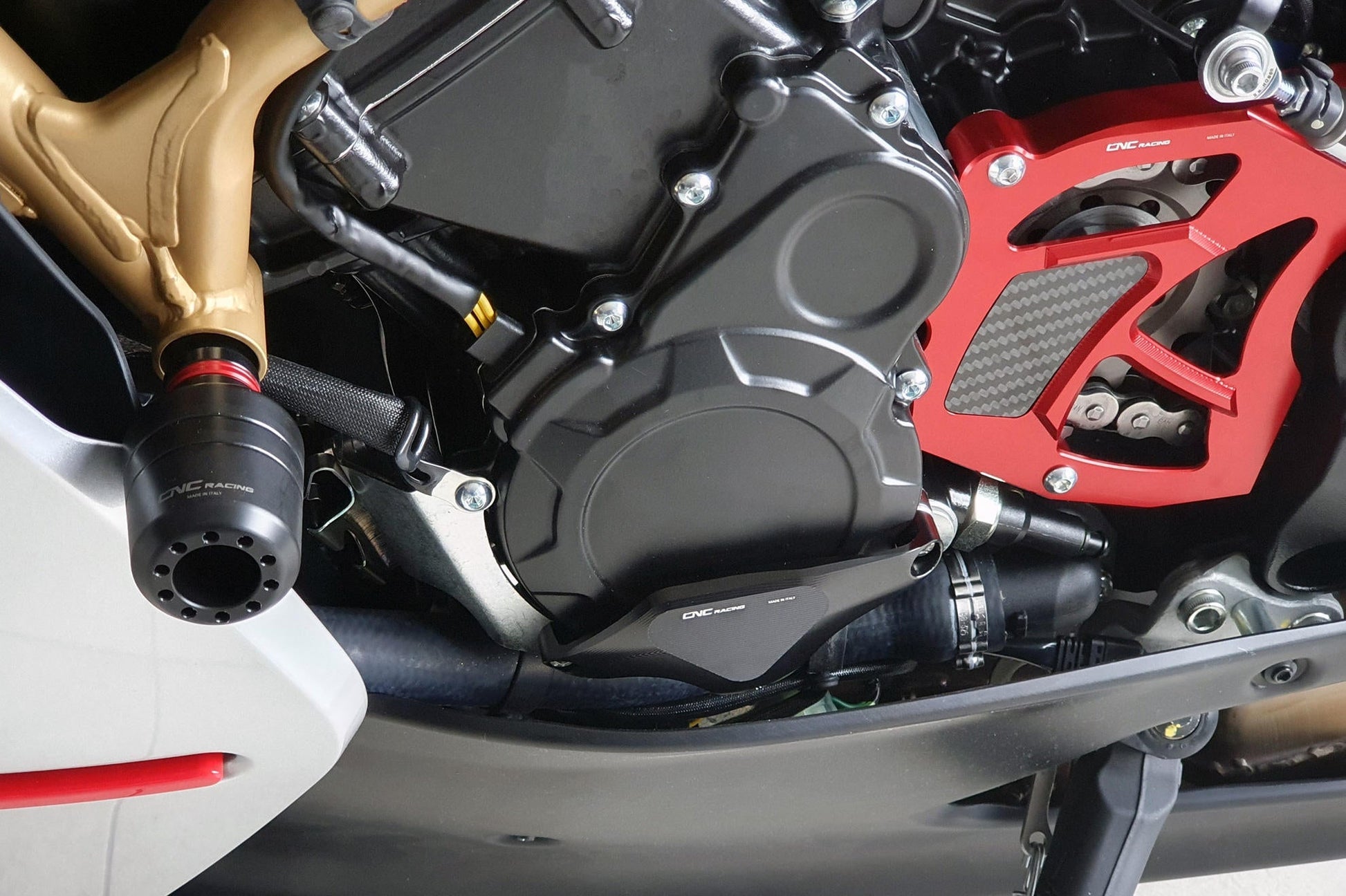 TC323 - CNC RACING MV Agusta Superveloce 800 (2020+) Frame Crash Protection Sliders – Accessories in the Motoraider Motorcycle Aftermarket Accessories and Parts Online Shop