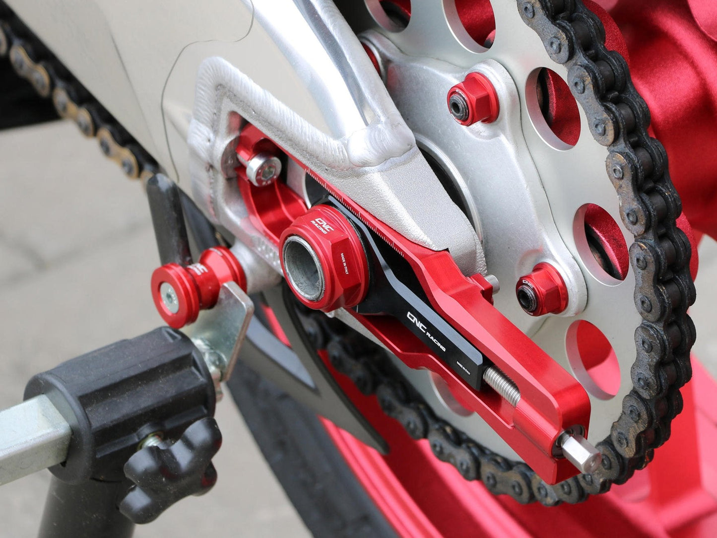TD012 - CNC RACING Aprilia RSV4 / Tuono Chain Adjuster Kit – Accessories in the Motoraider Motorcycle Aftermarket Accessories and Parts Online Shop