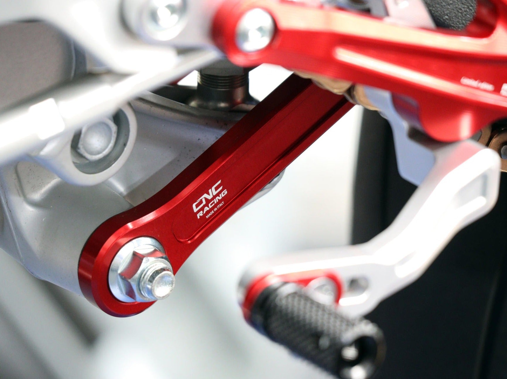 TR100 - CNC RACING Ducati Panigale V4 / Streetfighter V4 Rear Shock Absorber Tie Rods – Accessories in the Motoraider Motorcycle Aftermarket Accessories and Parts Online Shop