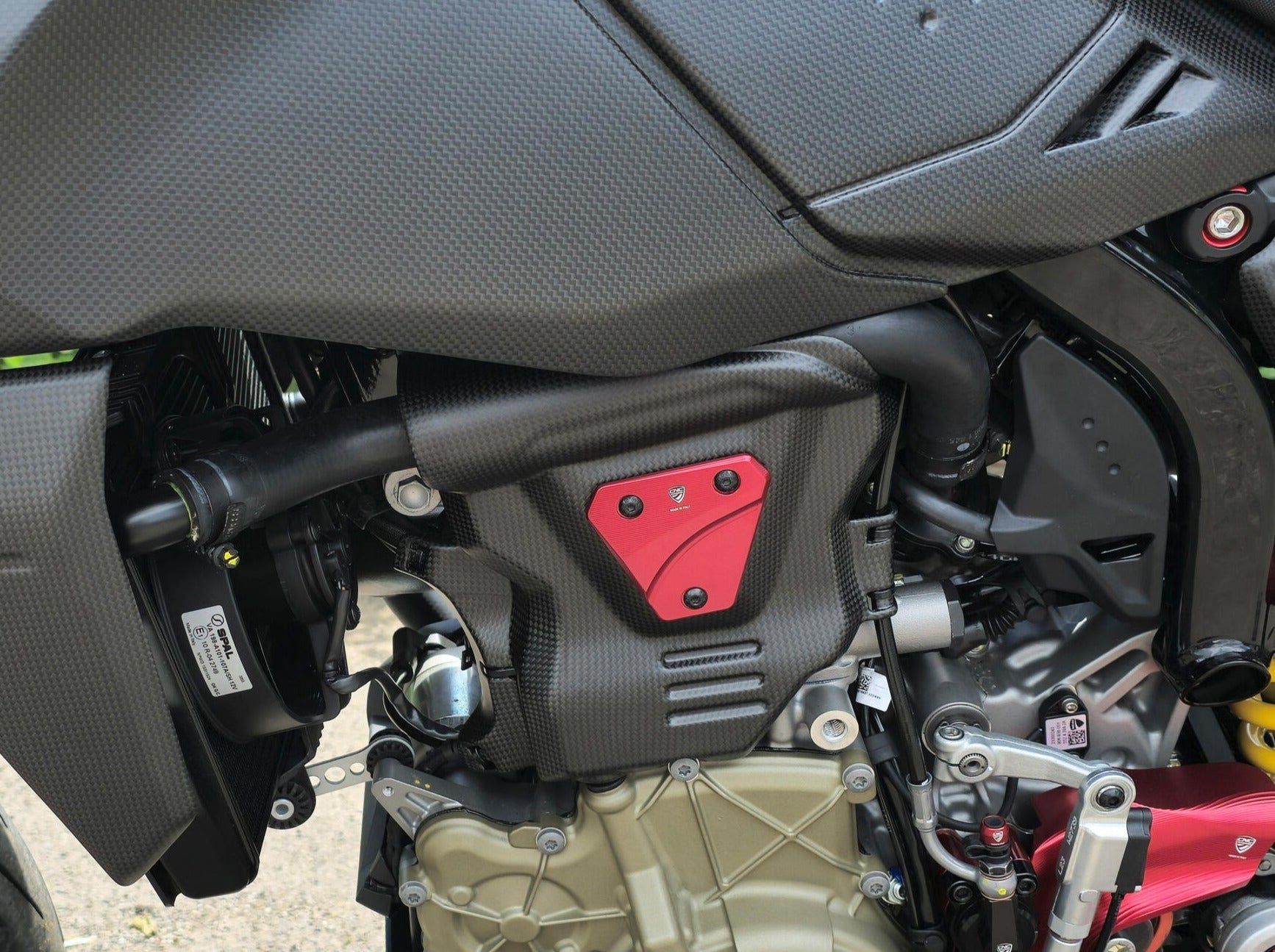 ZA273 - CNC RACING Ducati Hypermotard 698 Mono (2024+) Carbon Engine Cover (left side) – Accessories in the Motoraider Motorcycle Aftermarket Accessories and Parts Online Shop