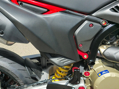 ZA276 - CNC RACING Ducati Hypermotard 698 Mono (2024+) Carbon Exhaust Pipe Rear Heat Guard – Accessories in the Motoraider Motorcycle Aftermarket Accessories and Parts Online Shop