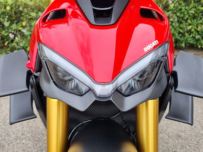 ZA301 - CNC RACING Ducati Streetfighter V4/V2 Carbon Headlight Fairing (lower) – Accessories in the Motoraider Motorcycle Aftermarket Accessories and Parts Online Shop
